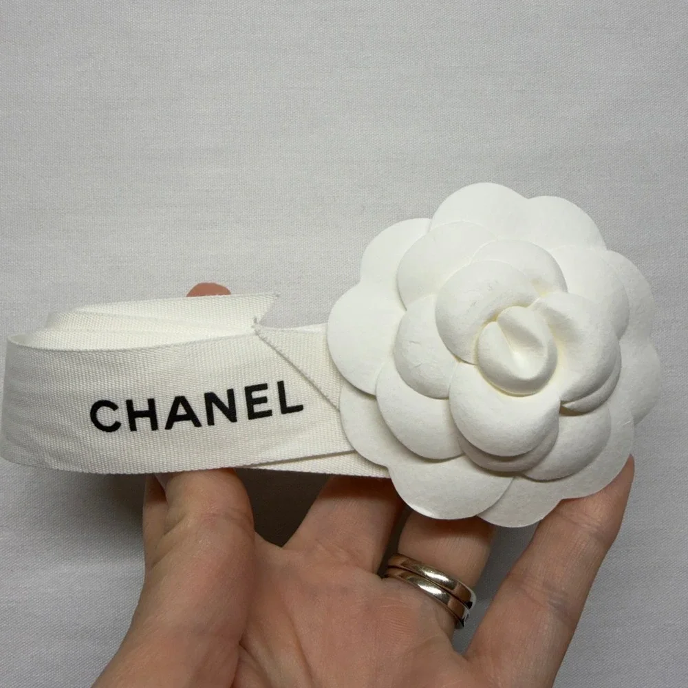 CHANEL Gift Box 10.5x7x2 Black White Camellia Flower Ribbon Luxury Packaging